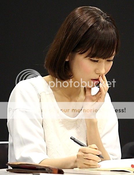 yi4146_zps187e7b8a.jpg